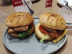 -必胜客(锦艺城店)