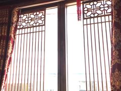 -亿诣蝎府炸酱面羊蝎子火锅(酷车小镇店)