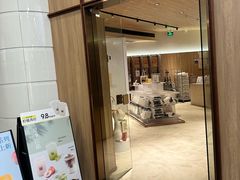-银座仁志川·生吐司专门店(香港广场店)