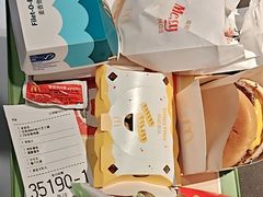-麦当劳(乳山路店)