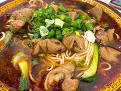 -胥佳烧鸡公牛肉面馆