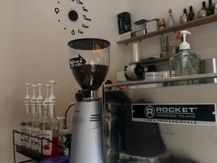 -UPUPKAFE  立咖啡(浏城桥店)