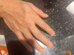 -八条友鲜货烧烤·脆皮烤鱼(石岩旗舰店)