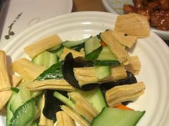 素三样-吕氏疙瘩汤·海鲜新鲁菜(凯德mall新都心店)