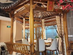 -万重锦·人文川菜馆(骡马市店)