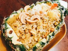 -Dang restaurant (patong phuket)