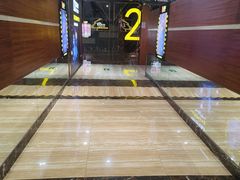 -中影佰纳国际影城DMAX(花都广百广场店)