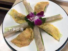 手工蛋饺-墨脱石锅椰子鸡•香草鸭•东山羊(大东海店)