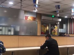 大堂-麦当劳(东直门外大街店)