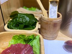 -独食火锅·半米屋台(直营总店)