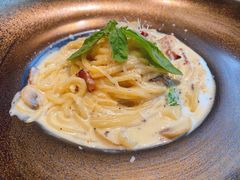 培根蘑菇奶酪意面-People · 首尔创作(百家湖1912店)