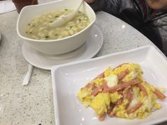 -明记港式烧腊茶餐厅(下沙店)