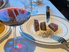 -Wolfgang’s Steakhouse 沃夫冈牛排馆(上海白玉兰广场店)