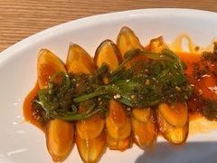 -渝信川菜 · 川味家常菜(财富购物中心店)