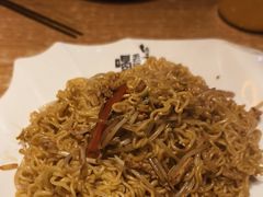 -喝丢一只鞋海鲜烧烤·海肠捞饭(东关街店)