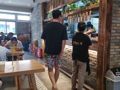 -弄堂咪道-饭香·面香·馄饨香(钦州北路田尚坊店)