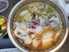 老坛酸菜黑鱼煲-越城记黑鱼煲(福侨大厦店)