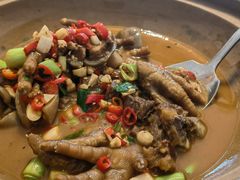 -小洞天柴火土菜馆