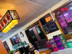 -果松木炭酸菜铜火锅·外婆参鸡汤