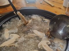 -牛羊鲜汤锅(塔公镇菜市场店)