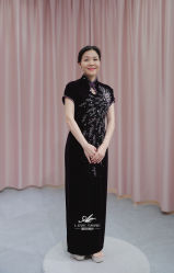-LOVE SHINE婚纱·红鼎庄龙凤褂·妈妈装定制