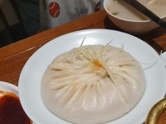 王牌蟹粉灌汤包-苏小柳手工点心(人民广场分院)