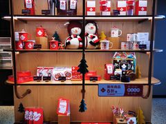 零售区-Tims天好咖啡(长风大悦城店)