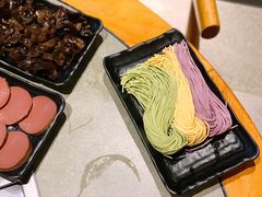 什锦三色面-贰重天冰煮羊自助火锅(东坝店)
