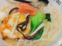 -蒙自源米线大王(花园城商场店)