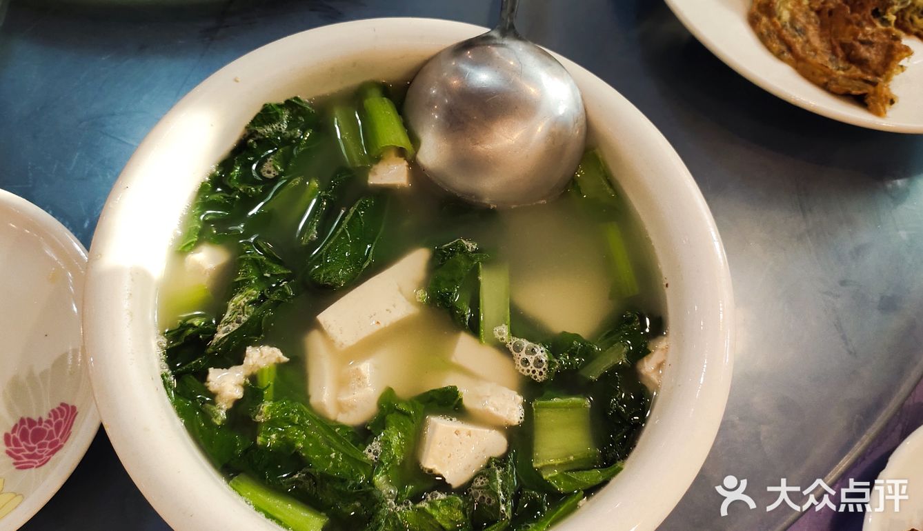 大概不是饭点的缘故，上菜速度超快