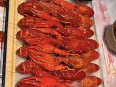 -肥肥虾庄·金牌油焖大虾(汉街SKP店)
