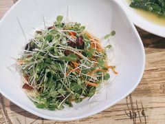 -香山湖家家宴(中山陵店)
