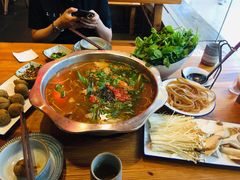 -老凯俚酸汤鱼(鸿通城店)