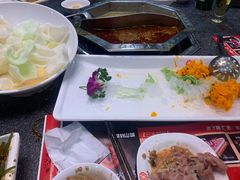 -鼎汇丰重庆老火锅(鞍顺园店)