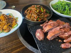 -卓越烤鸭店(太平湖东里店)