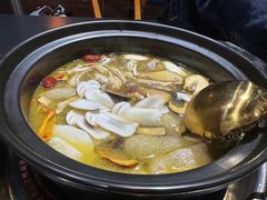 -野菌皇海景野生菌火锅(滨海大道店)