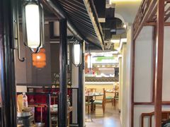-卢大鲜鱼头捞饭(美利广场店)