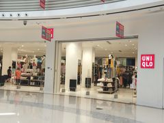 -优衣库(余姚万达广场店)