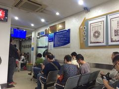-上海市徐汇区口腔医院