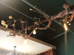 大堂-梧桐树下(云锦世家店)