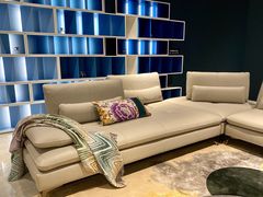 -罗奇堡家具(淮海西路店)