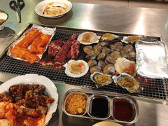 -马路牙子烧烤音乐酒馆(望京店)