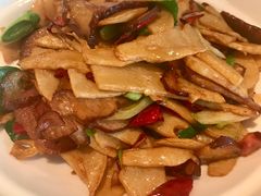 -富淳饭店(陆家嘴保利广场店)