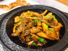 啫啫一品煲-粤·向群饭店(龙津东路总店)