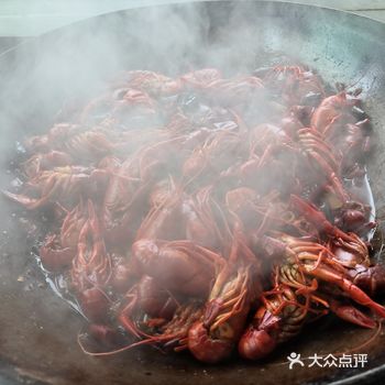 待收汁后盛出即可，今天头一次做，做好之后尝了尝