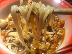 -老三样·美食研究中心(世贸路店)