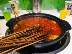 -钢管厂五区小郡肝串串香(奥克斯广场锦城万达店)