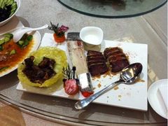 -小白鲨(四季青桥店)