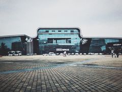 -上海汽车博览公园-北门停车场