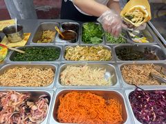 -许西美食一条街